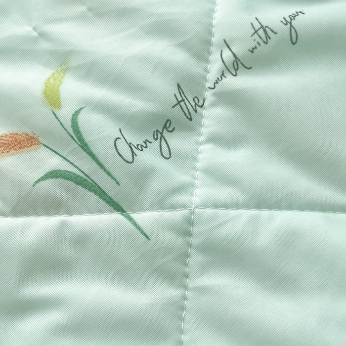 91家纺网 家纺一手货源 找家纺 帕拉美拉 2026新款A类印花冰凉丝凉感丝手包大宽边夏被 花园浪漫