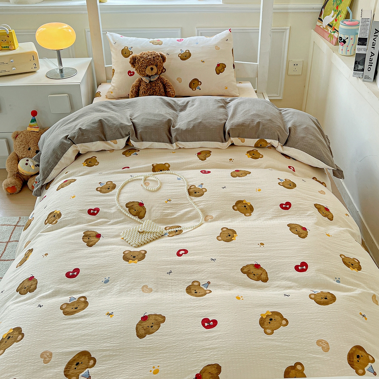 91家纺网 家纺一手货源 找家纺 纽缦家纺 2026新款云感提花双层纱学生床韩版床单床笠三四件套 奇妙小熊米