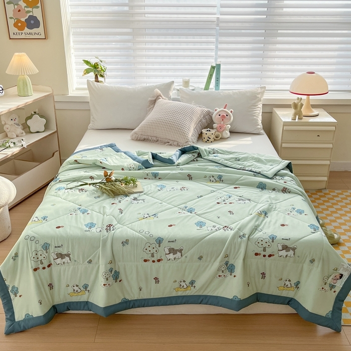 91家纺网 家纺一手货源 找家纺 帕拉美拉 2026新款A类印花冰凉丝凉感丝手包大宽边夏被 可爱奶狗