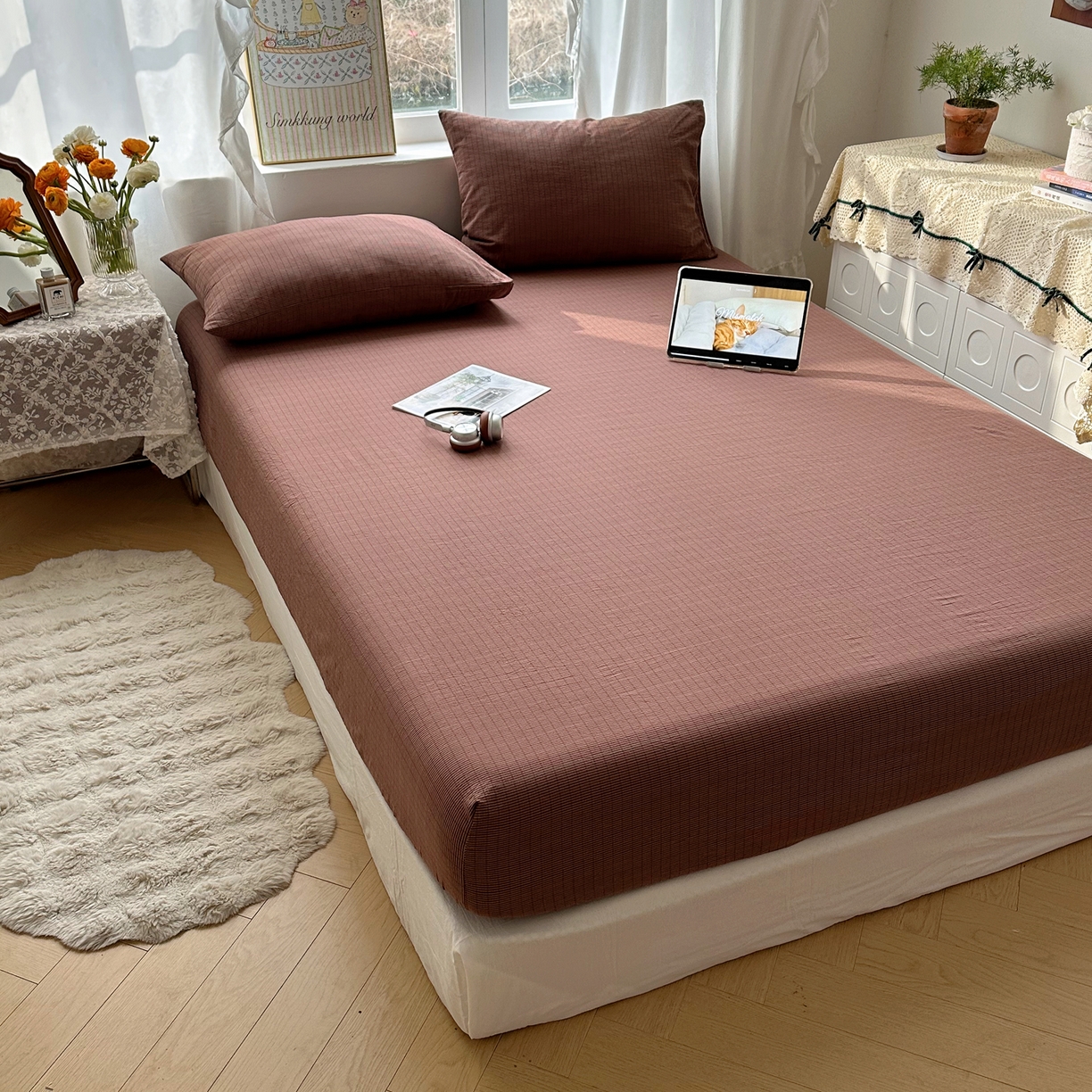 91家纺网 家纺一手货源 找家纺 六巷胡同 2026新款A类全棉纯棉水洗棉色织格子单品床笠 床笠单件 逐风-红格