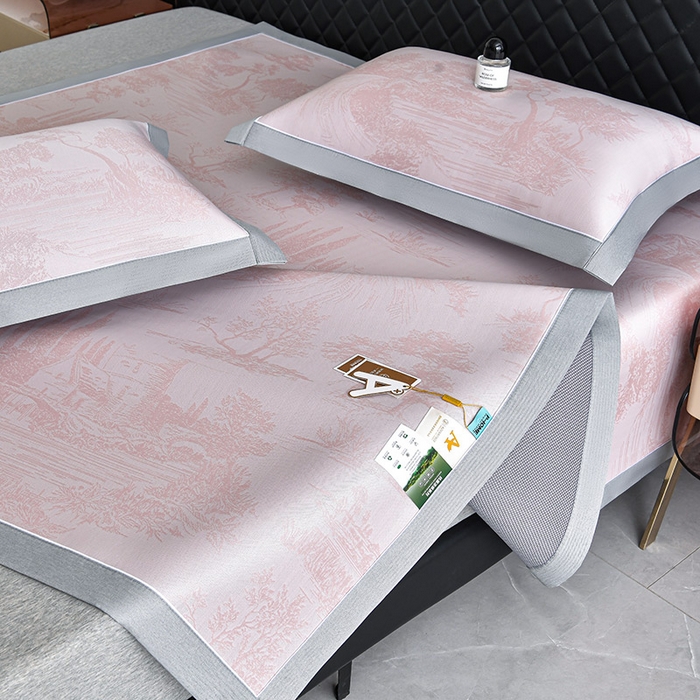 91家纺网 家纺一手货源 找家纺 小牛席业 2026新款【实拍风格】双PE高凉感-托斯卡纳凉感大提花冰丝席席子凉席 粉色