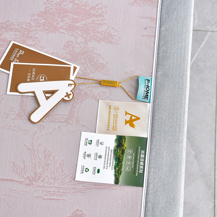 91家纺网 家纺一手货源 找家纺 小牛席业 2026新款【实拍风格】双PE高凉感-托斯卡纳凉感大提花冰丝席席子凉席 粉色