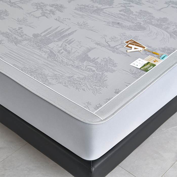 91家纺网 家纺一手货源 找家纺 小牛席业 2026新款【实拍风格】双PE高凉感-托斯卡纳凉感大提花冰丝席席子凉席-床笠款 灰色