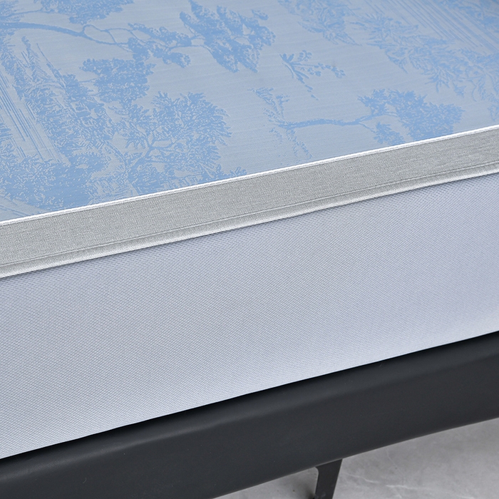 91家纺网 家纺一手货源 找家纺 小牛席业 2026新款【实拍风格】双PE高凉感-托斯卡纳凉感大提花冰丝席席子凉席-床笠款 蓝色