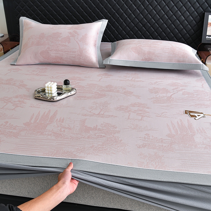 91家纺网 家纺一手货源 找家纺 小牛席业 2026新款【实拍风格】双PE高凉感-托斯卡纳凉感大提花冰丝席席子凉席-床笠款 粉色