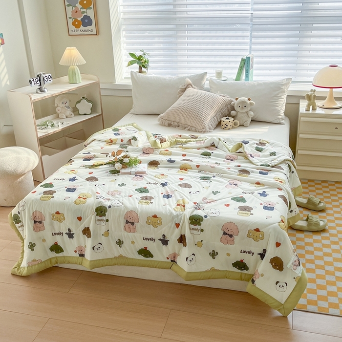 91家纺网 家纺一手货源 找家纺 帕拉美拉 2026新款A类印花冰凉丝凉感丝手包大宽边夏被 萌宠相聚