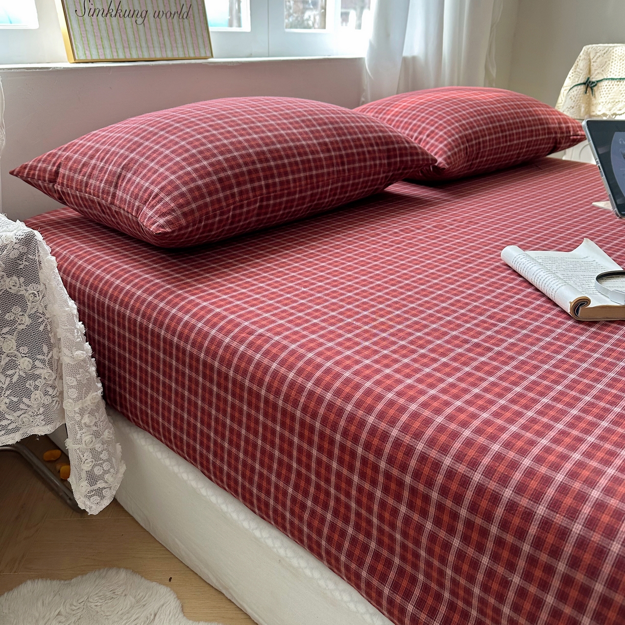 91家纺网 家纺一手货源 找家纺 六巷胡同 2026新款A类全棉纯棉水洗棉色织格子单品床笠 床笠单件 追光-红格