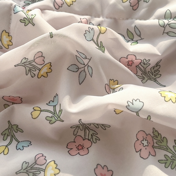 91家纺网 家纺一手货源 找家纺 帕拉美拉 2026新款A类印花冰凉丝凉感丝手包大宽边夏被 莫奈花园-粉