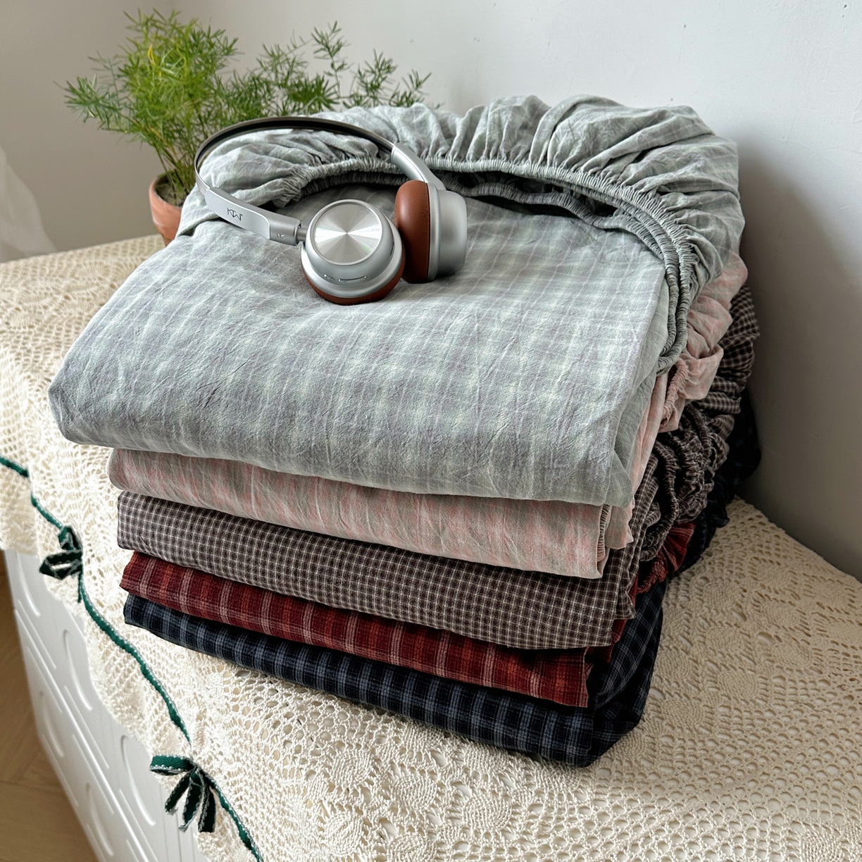 91家纺网 家纺一手货源 找家纺 六巷胡同 2026新款A类全棉纯棉水洗棉色织格子单品床笠 床笠单件 组合图仅供展示不可下单