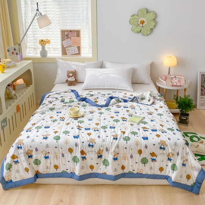 91家纺网 家纺一手货源 找家纺 帕拉美拉 2026新款A类印花冰凉丝凉感丝手包大宽边夏被 熊熊聚会