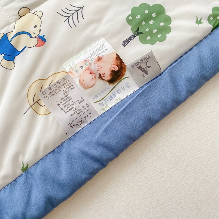 91家纺网 家纺一手货源 找家纺 帕拉美拉 2026新款A类印花冰凉丝凉感丝手包大宽边夏被 熊熊聚会