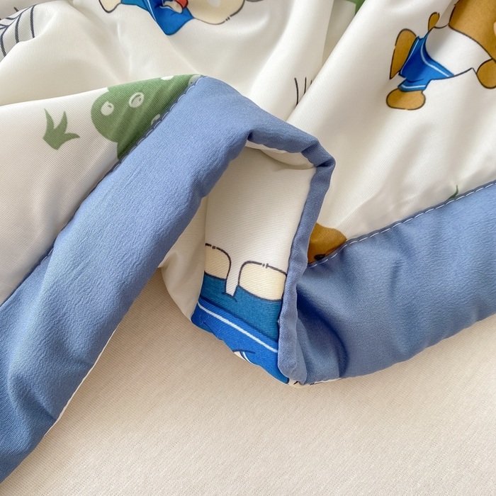 91家纺网 家纺一手货源 找家纺 帕拉美拉 2026新款A类印花冰凉丝凉感丝手包大宽边夏被 熊熊聚会