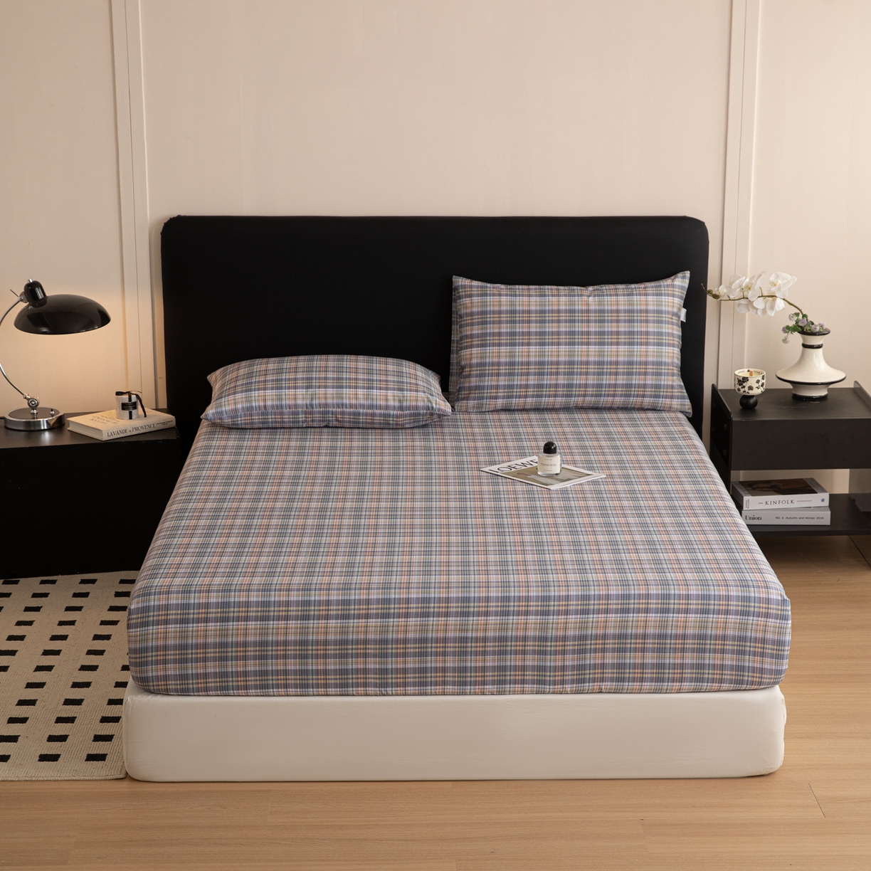 91家纺网 家纺一手货源 找家纺 简宜家居（朝初家纺） 2026新款40支13070全棉简约格子系列A版床笠 雾蓝格