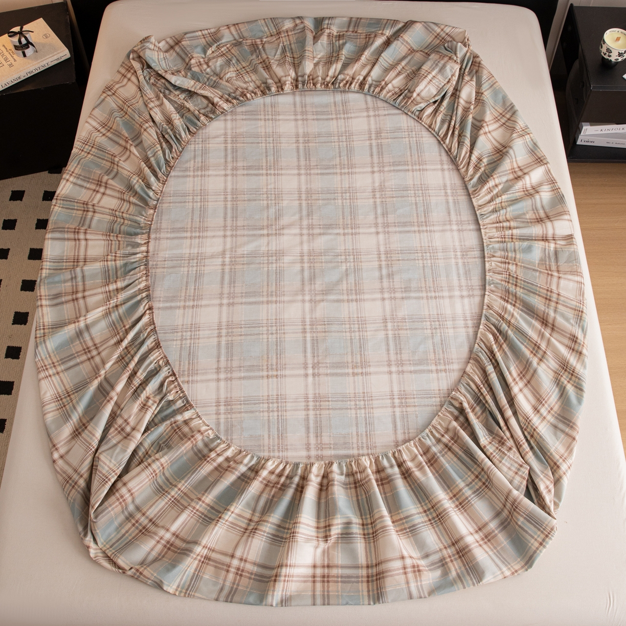 91家纺网 家纺一手货源 找家纺 简宜家居（朝初家纺） 2026新款40支13070全棉简约格子系列A版床笠 英伦-蓝咖