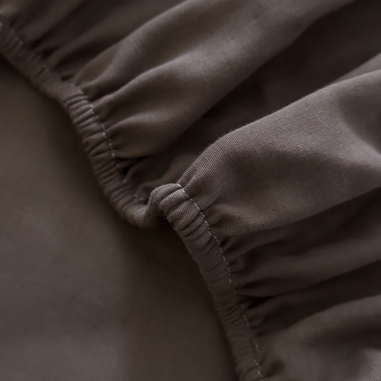 91家纺网 家纺一手货源 找家纺 DoDo 兜兜 2026新款全棉纯棉复古双层纱单品床笠系列（可定做尺寸） 烟灰色