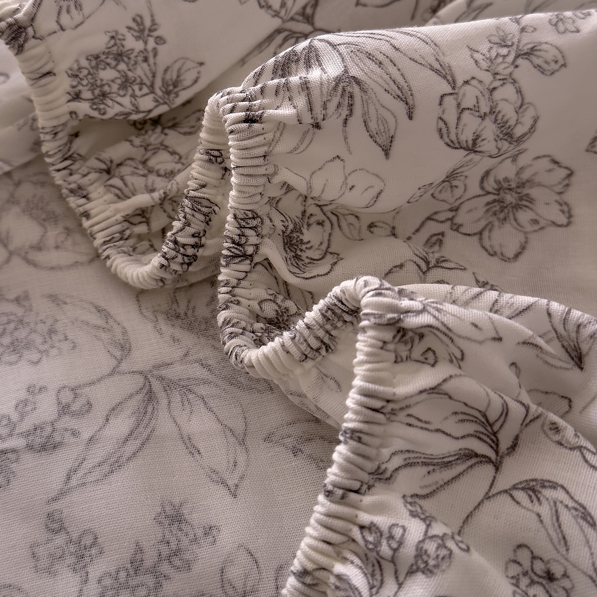 91家纺网 家纺一手货源 找家纺 DoDo 兜兜 2026新款全棉纯棉复古双层纱单品床笠系列（可定做尺寸） 睡花间