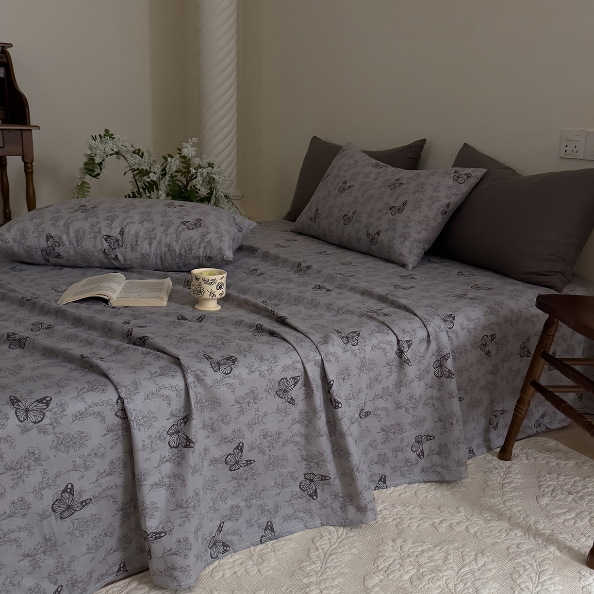 91家纺网 家纺一手货源 找家纺 DoDo 兜兜 2026新款全棉纯棉复古双层纱单品床单系列（可定做尺寸） 墨蝶