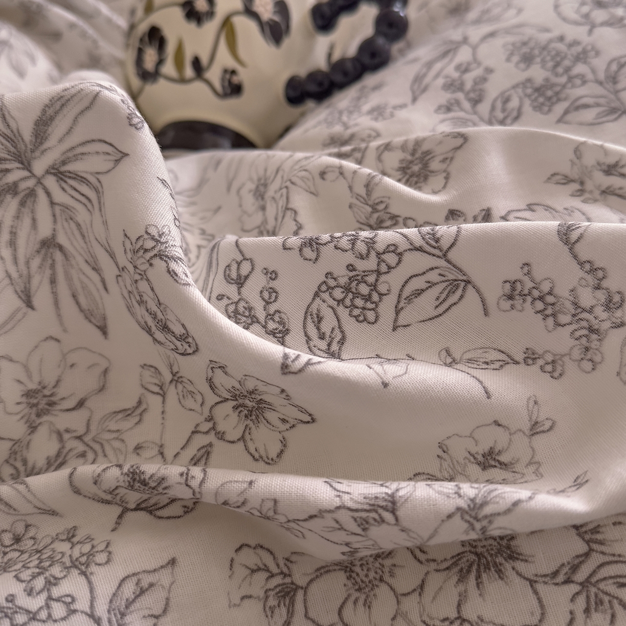 91家纺网 家纺一手货源 找家纺 DoDo 兜兜 2026新款全棉纯棉复古双层纱单品床单系列（可定做尺寸） 睡花间