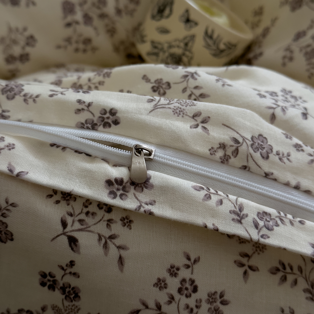 91家纺网 家纺一手货源 找家纺 DoDo 兜兜 2026新款全棉纯棉复古双层纱四件套系列（可定做尺寸） 叶语-灰