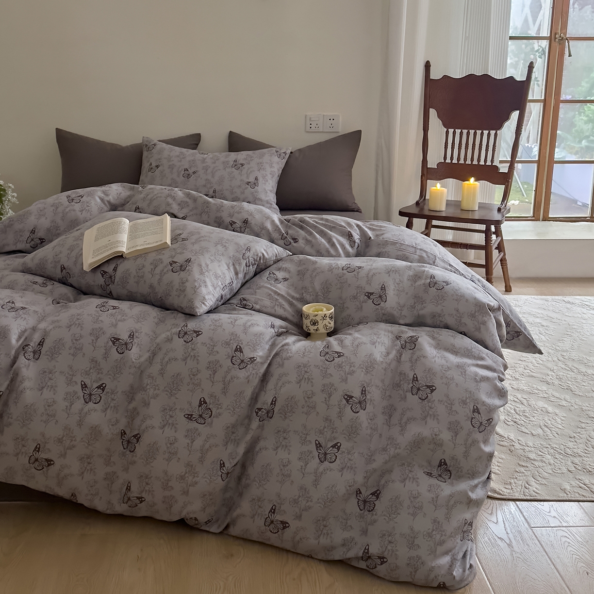 91家纺网 家纺一手货源 找家纺 DoDo 兜兜 2026新款全棉纯棉复古双层纱四件套系列（可定做尺寸） 墨蝶