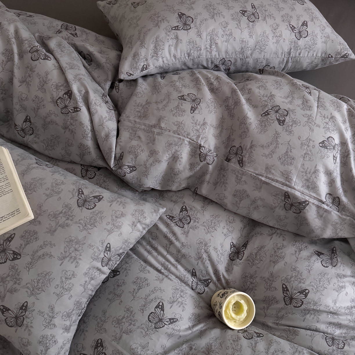 91家纺网 家纺一手货源 找家纺 DoDo 兜兜 2026新款全棉纯棉复古双层纱四件套系列（可定做尺寸） 墨蝶