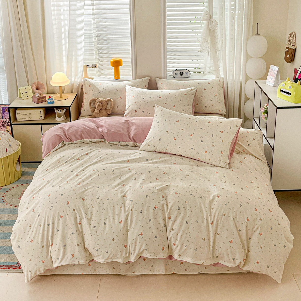 91家纺网 家纺一手货源 找家纺 纽缦家纺 2026新款A类105g仿棉四件套古法水洗棉四件套 彩蝶红