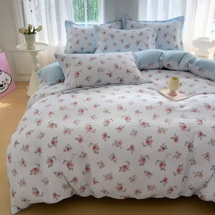 91家纺网 家纺一手货源 找家纺 家贝爱 2026新款轻氧泡泡棉被套 冰蓝花语