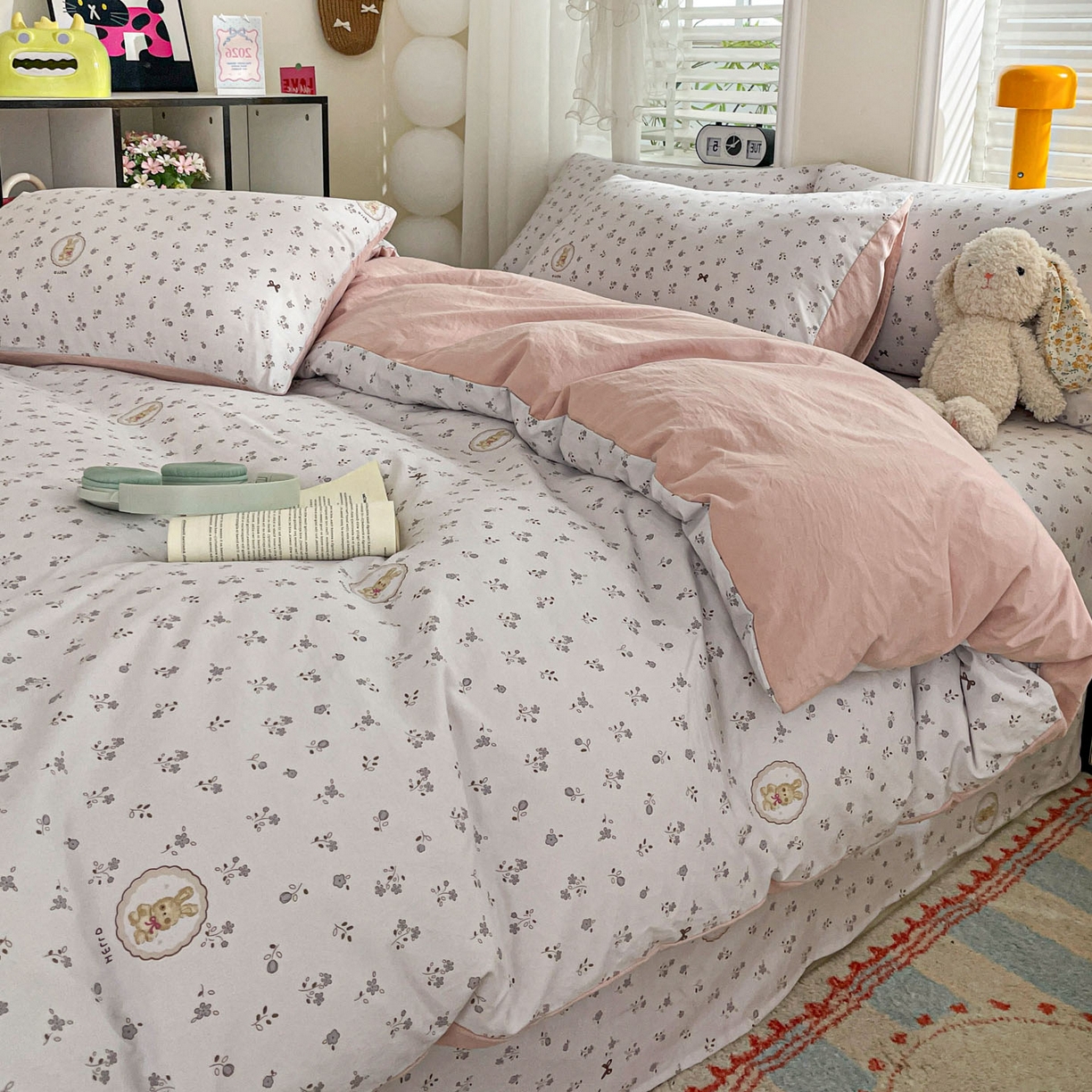 91家纺网 家纺一手货源 找家纺 纽缦家纺 2026新款A类105g仿棉四件套古法水洗棉四件套 恋空灰