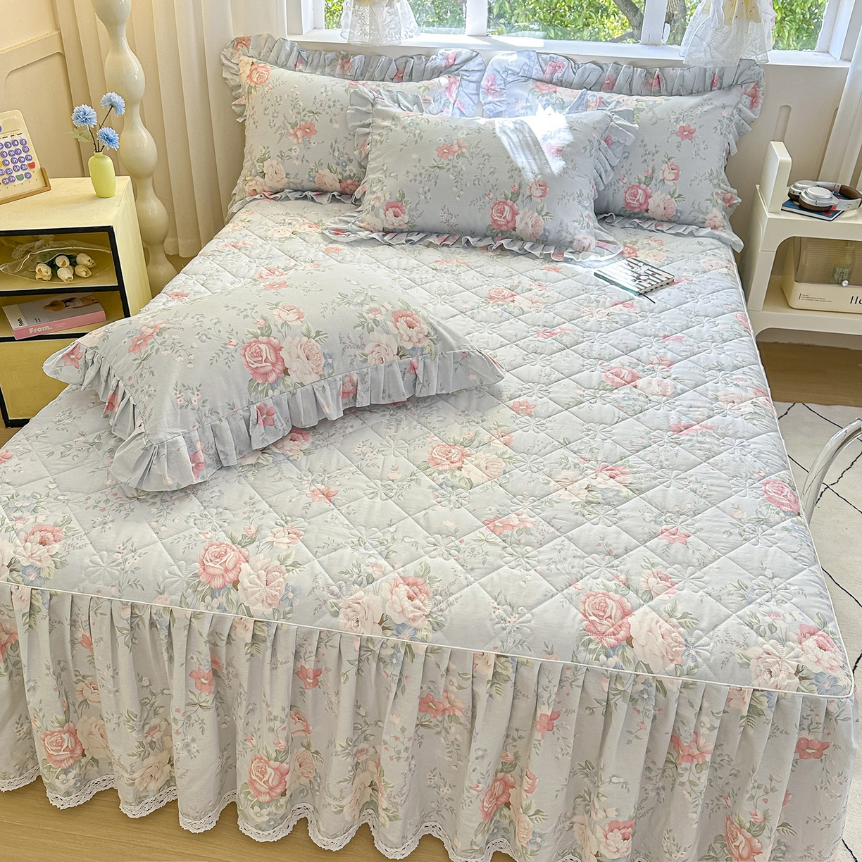 91家纺网 家纺一手货源 找家纺 忘忧草 2026春夏新款全棉纯棉夹棉印花床裙床裙单件 华庭庄园-蓝