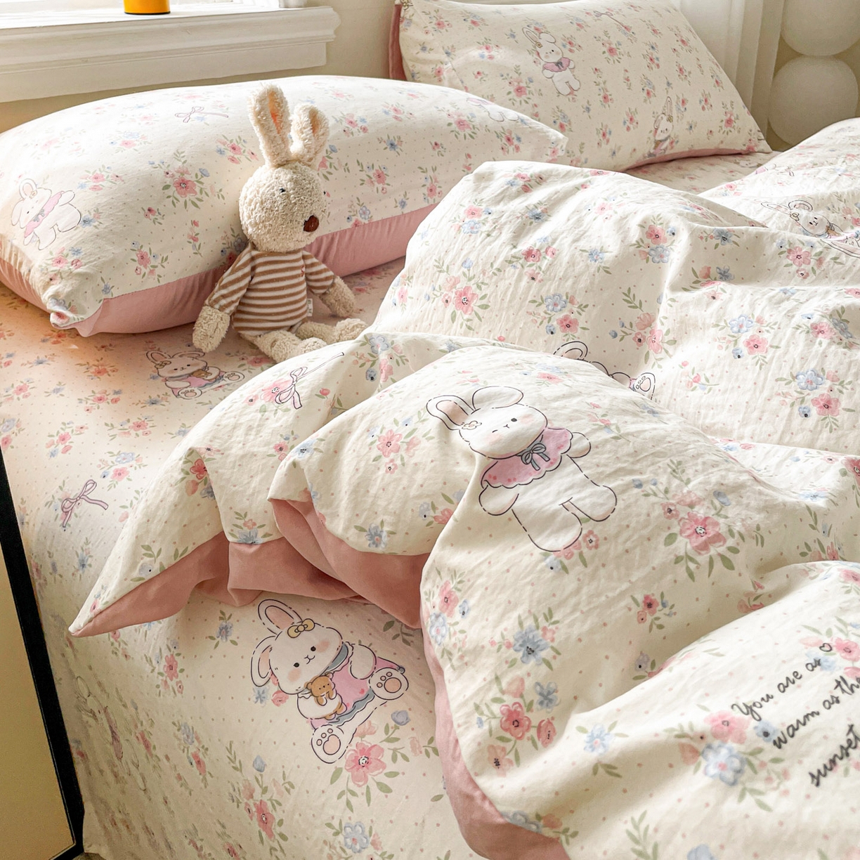 91家纺网 家纺一手货源 找家纺 纽缦家纺 2026新款A类105g仿棉四件套古法水洗棉四件套 美丽小兔