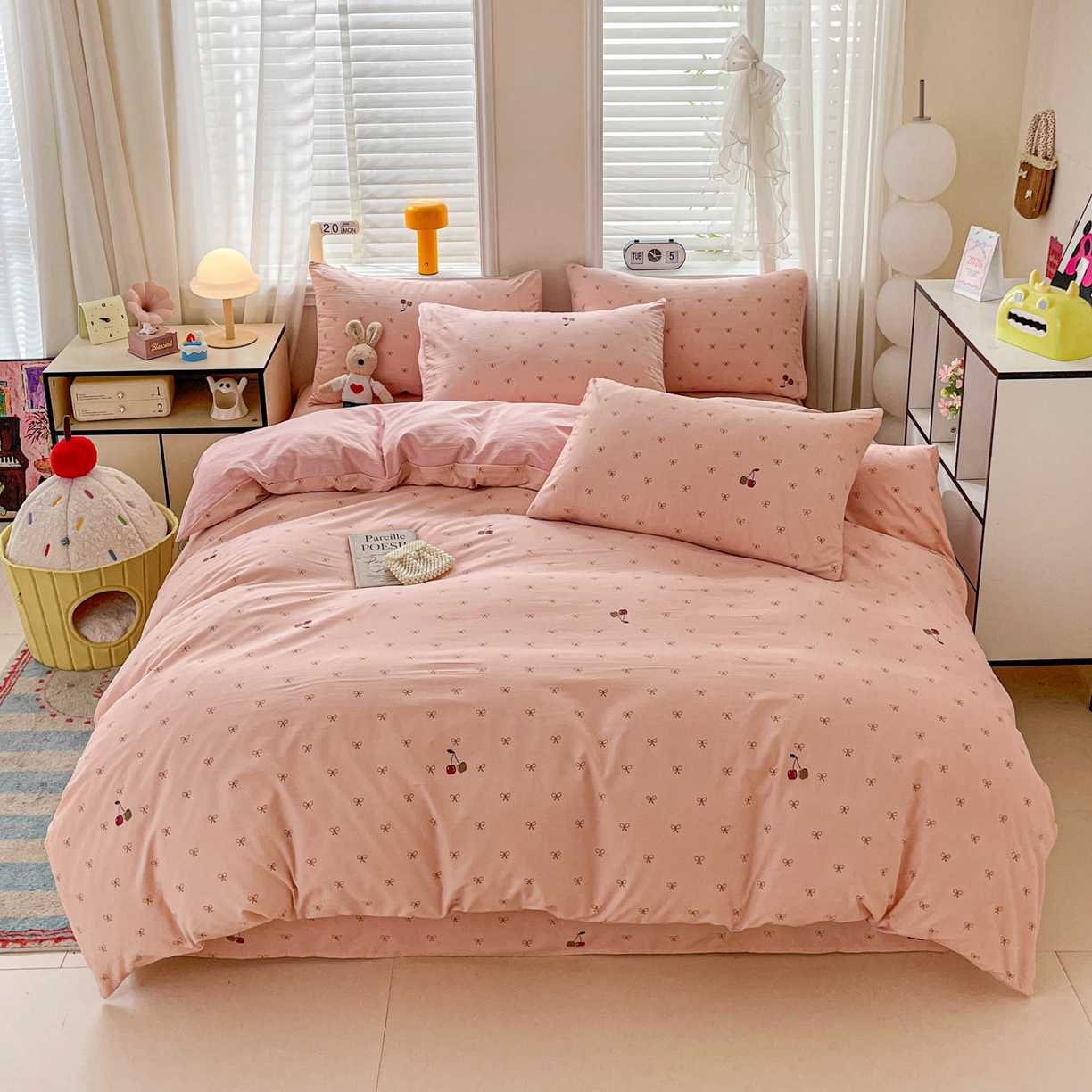 91家纺网 家纺一手货源 找家纺 纽缦家纺 2026新款A类105g仿棉四件套古法水洗棉四件套 梦樱粉