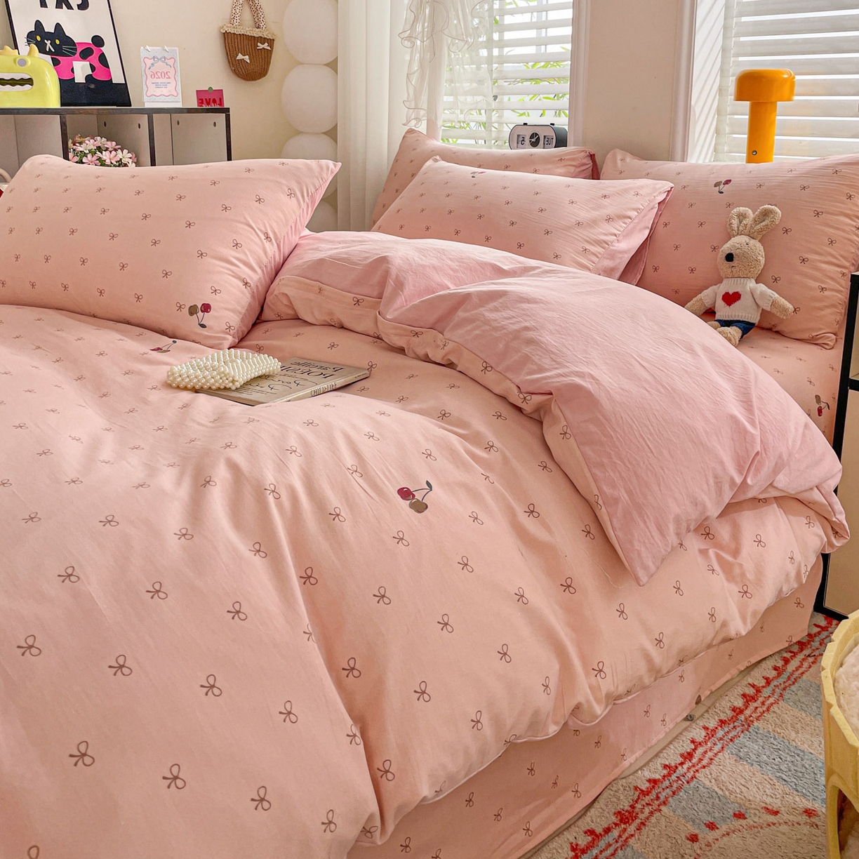 91家纺网 家纺一手货源 找家纺 纽缦家纺 2026新款A类105g仿棉四件套古法水洗棉四件套 梦樱粉