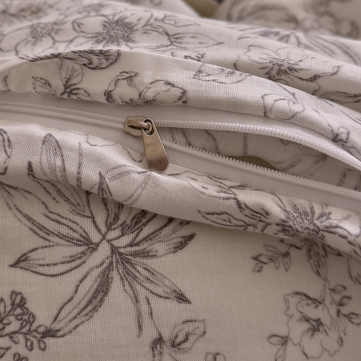 91家纺网 家纺一手货源 找家纺 DoDo 兜兜 2026新款全棉纯棉复古双层纱单品枕套系列（可定做尺寸） 睡花间