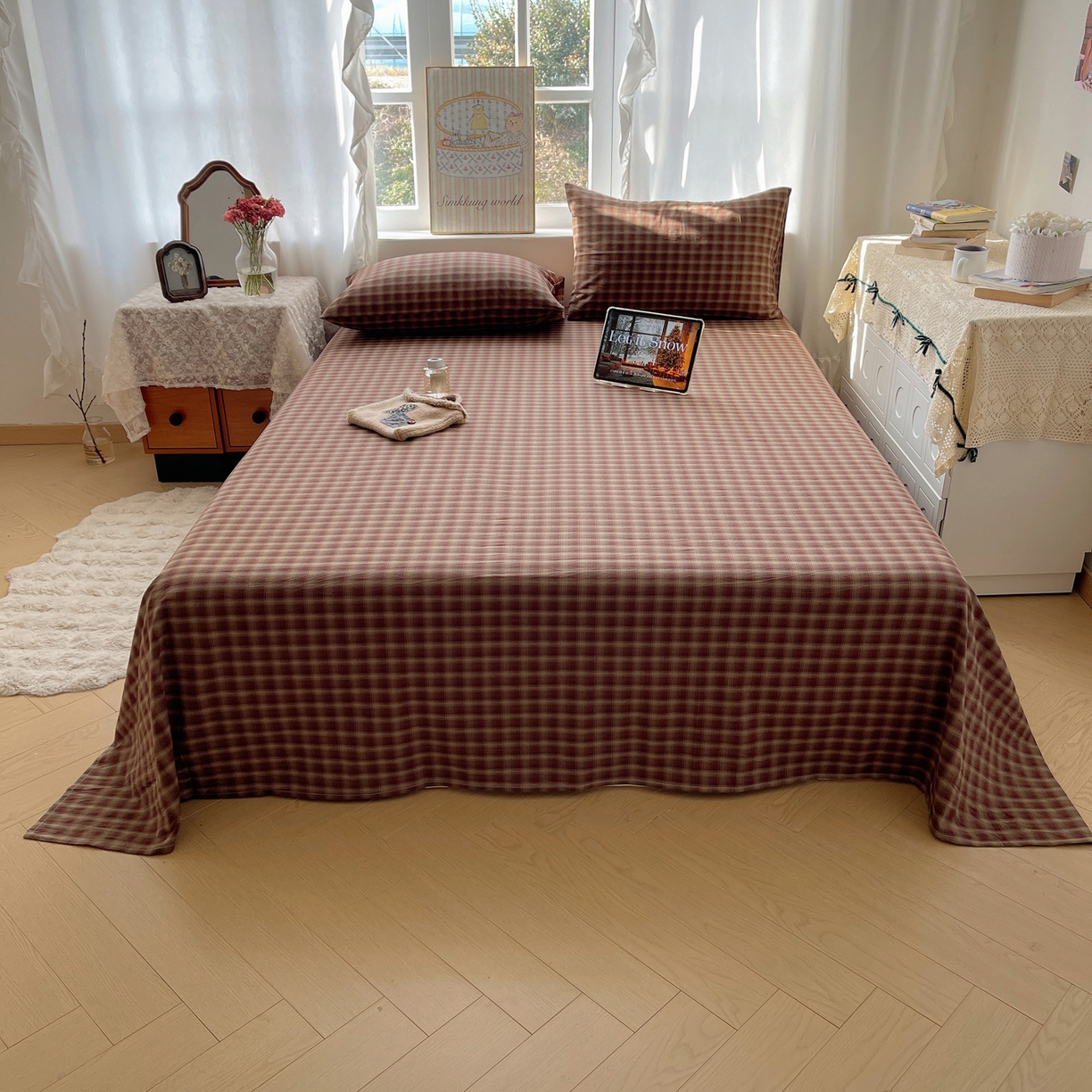 91家纺网 家纺一手货源 找家纺 六巷胡同 2026新款A类全棉纯棉水洗棉色织格子单品床单 床单单件 巷往-红格