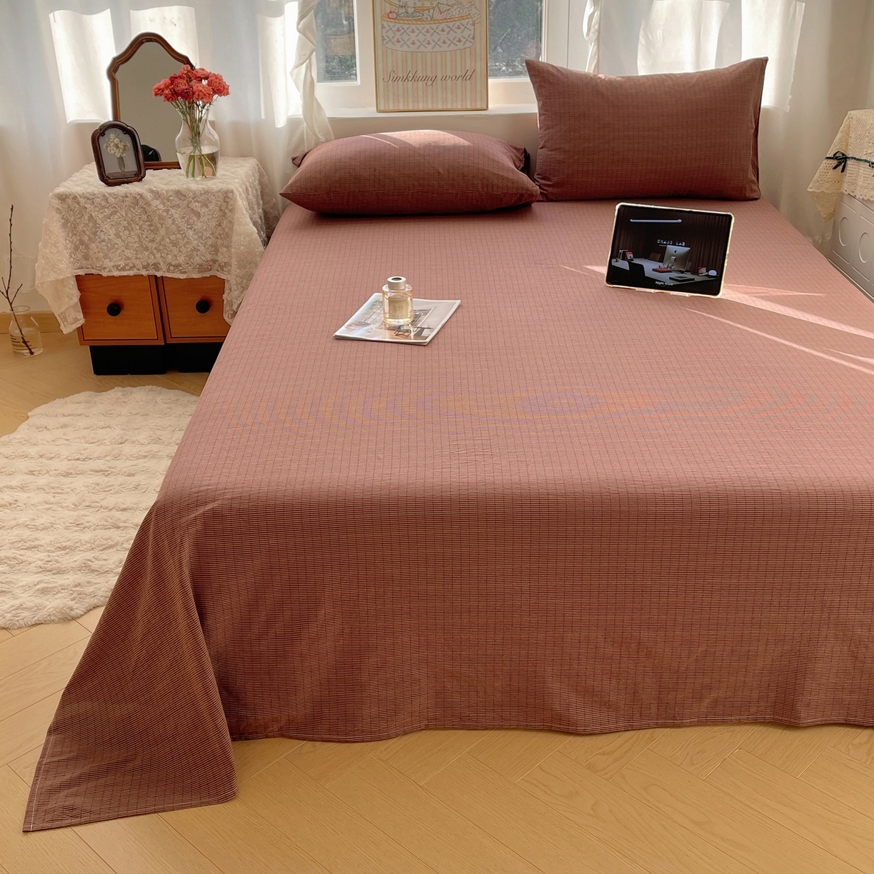91家纺网 家纺一手货源 找家纺 六巷胡同 2026新款A类全棉纯棉水洗棉色织格子单品床单 床单单件 逐风-红格