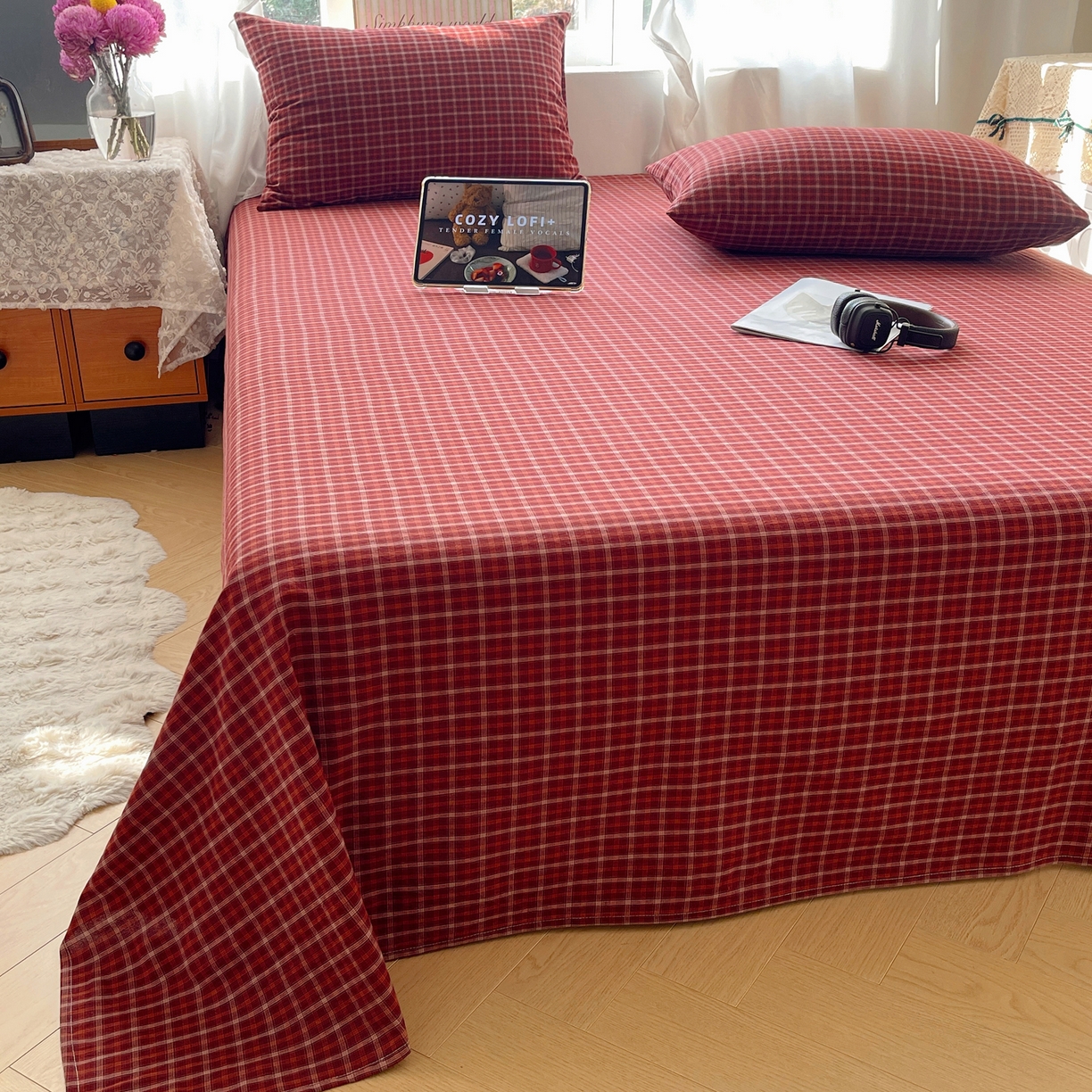 91家纺网 家纺一手货源 找家纺 六巷胡同 2026新款A类全棉纯棉水洗棉色织格子单品床单 床单单件 追光-红格