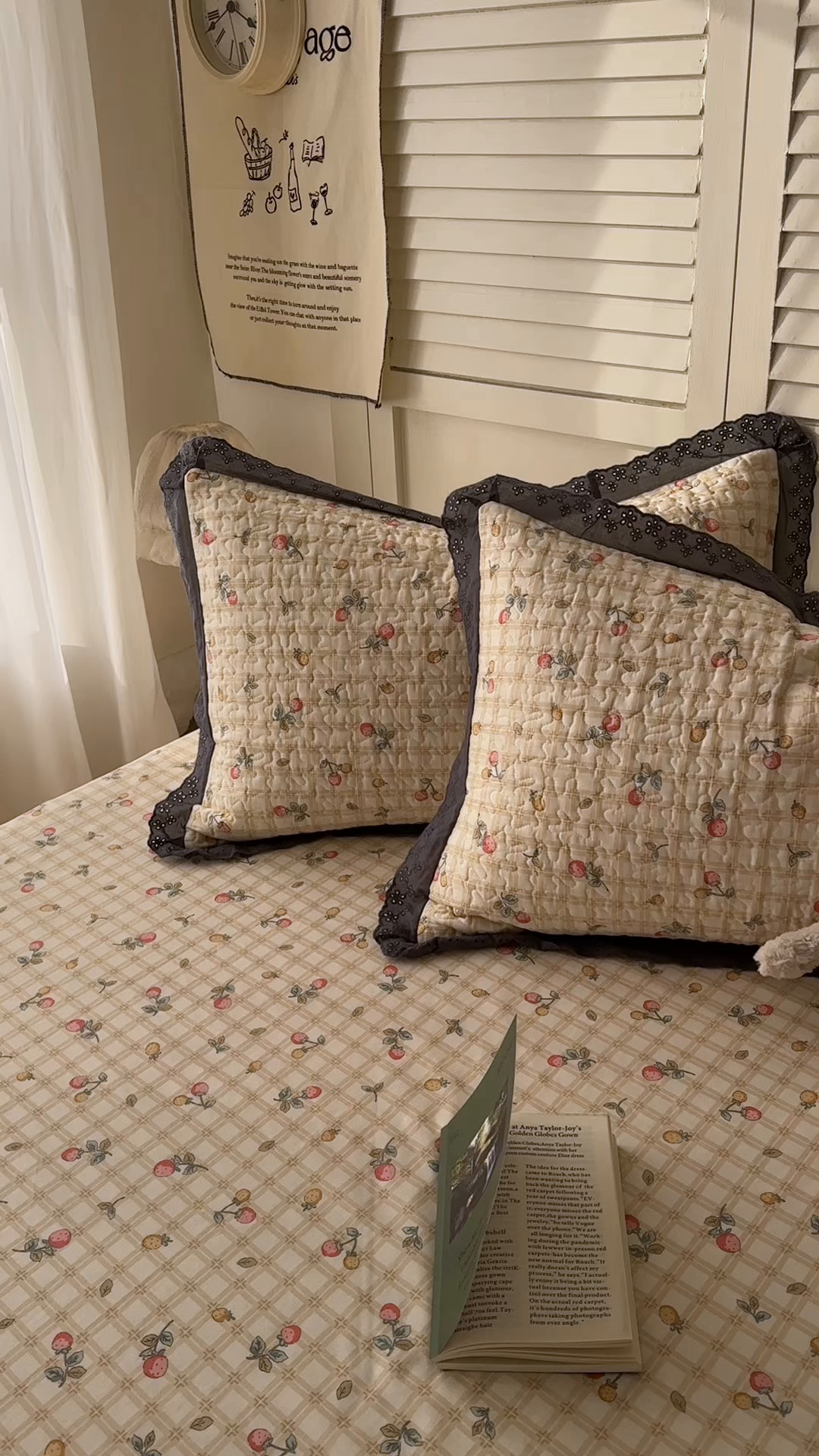 91家纺网 家纺一手货源 找家纺 百寐 2026吸汗防油全棉三层夹棉花边信封加大50*80枕套48*74/40*60枕芯 夹棉-草莓格