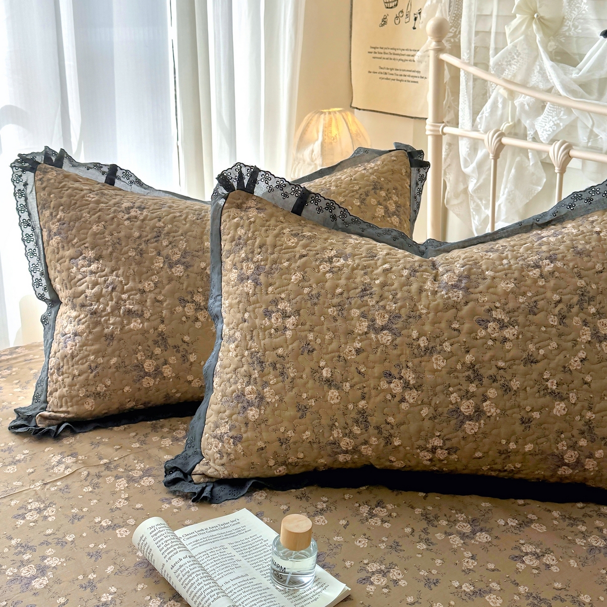 91家纺网 家纺一手货源 找家纺 百寐 2026吸汗防油全棉三层夹棉花边信封加大50*80枕套48*74/40*60枕芯 夹棉-朝花夕拾