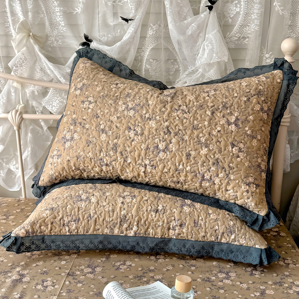 91家纺网 家纺一手货源 找家纺 百寐 2026吸汗防油全棉三层夹棉花边信封加大50*80枕套48*74/40*60枕芯 夹棉-朝花夕拾