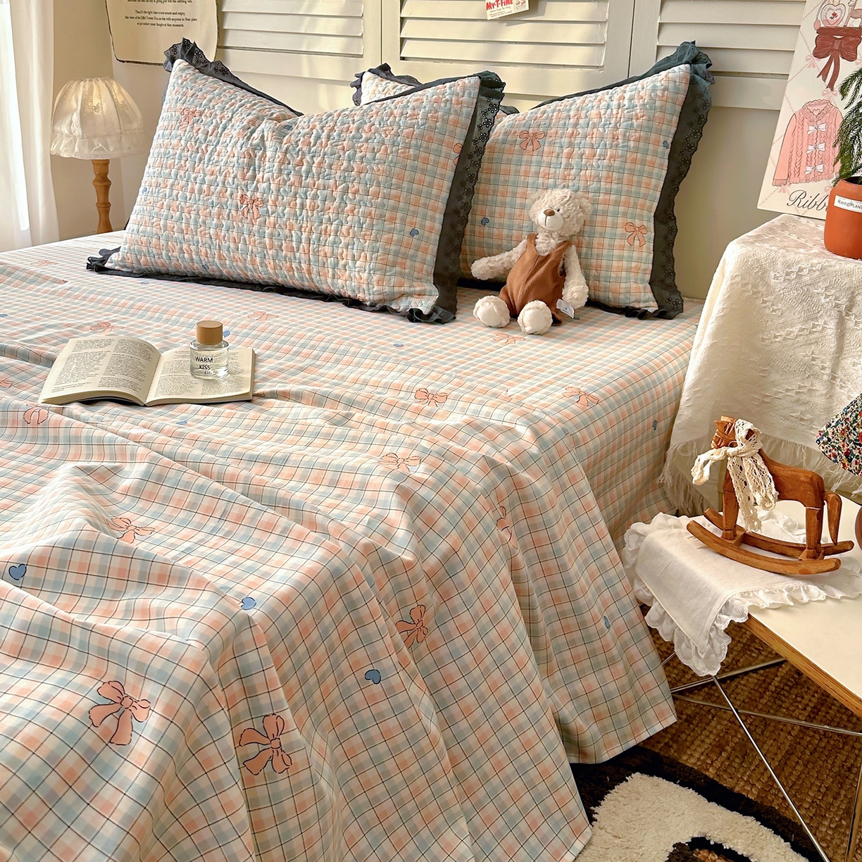 91家纺网 家纺一手货源 找家纺 百寐 2026吸汗防油全棉三层夹棉花边信封加大50*80枕套48*74/40*60枕芯 夹棉-蝴蝶结