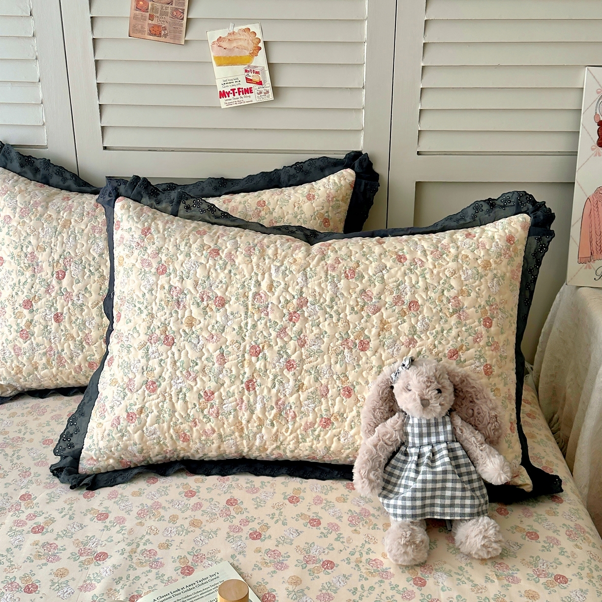 91家纺网 家纺一手货源 找家纺 百寐 2026吸汗防油全棉三层夹棉花边信封加大50*80枕套48*74/40*60枕芯 夹棉-花季