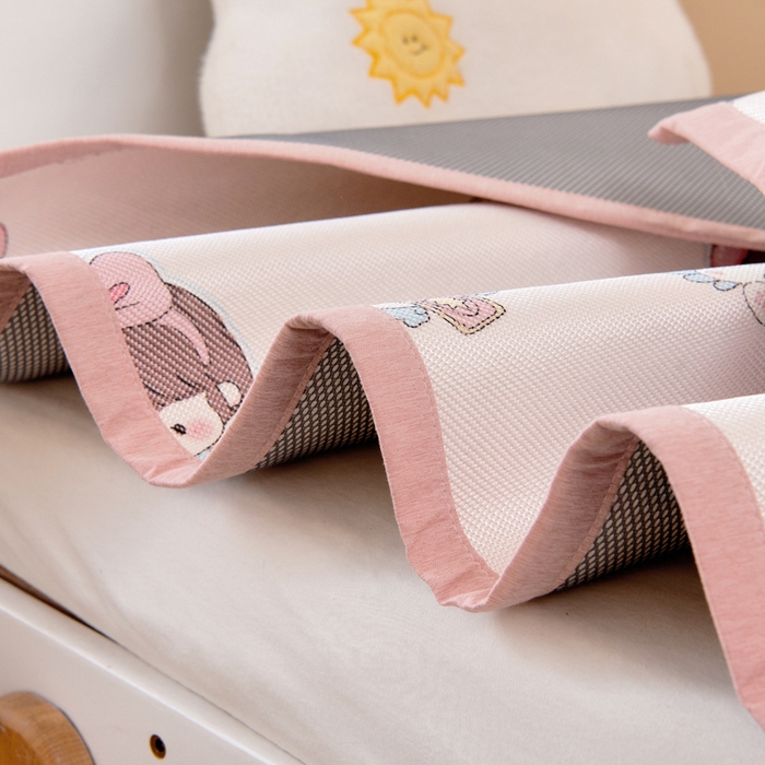 91家纺网 家纺一手货源 找家纺 鱼宝2026新款儿童冰藤席冰丝凉席软席 魔法公主