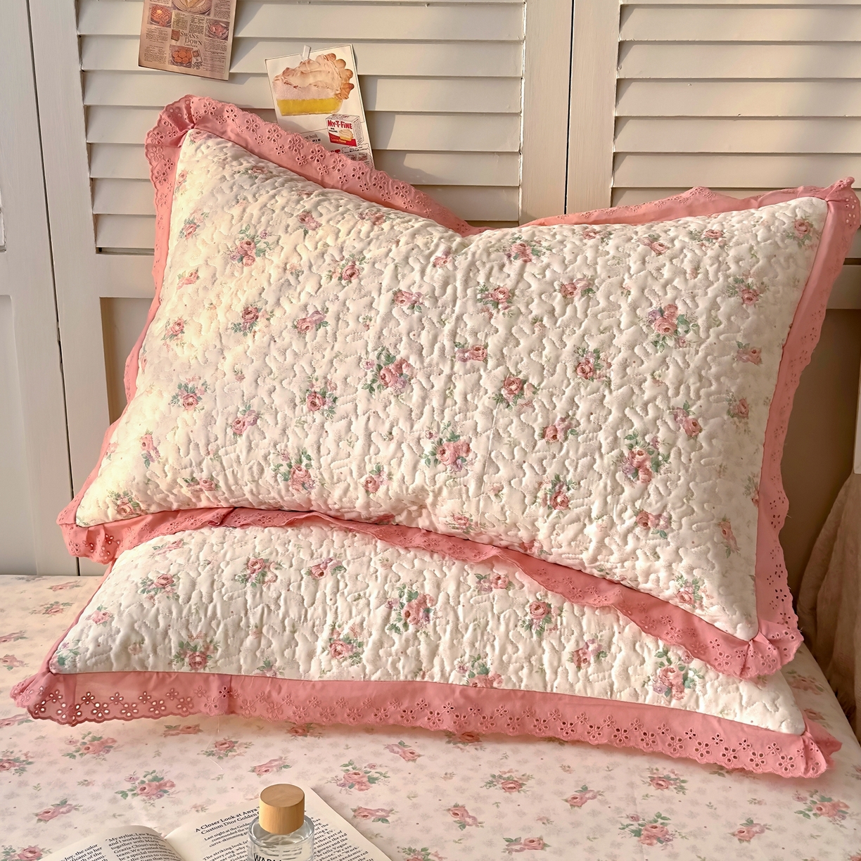 91家纺网 家纺一手货源 找家纺 百寐 2026吸汗防油全棉三层夹棉花边信封加大50*80枕套48*74/40*60枕芯 夹棉-花涧