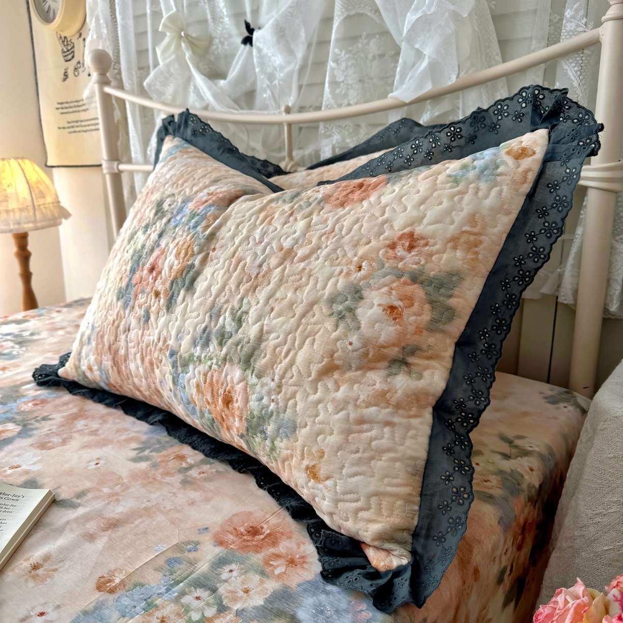 91家纺网 家纺一手货源 找家纺 百寐 2026吸汗防油全棉三层夹棉花边信封加大50*80枕套48*74/40*60枕芯 夹棉-锦绣