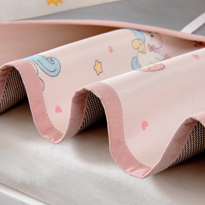 91家纺网 家纺一手货源 找家纺 鱼宝2026新款儿童冰藤席冰丝凉席软席 幸运小马