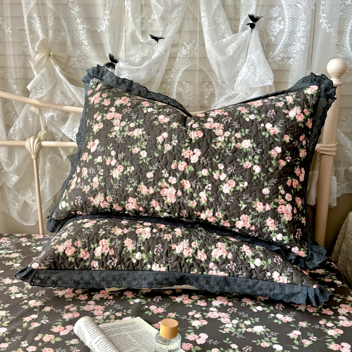 91家纺网 家纺一手货源 找家纺 百寐 2026吸汗防油全棉三层夹棉花边信封加大50*80枕套48*74/40*60枕芯 夹棉-墨池玫瑰