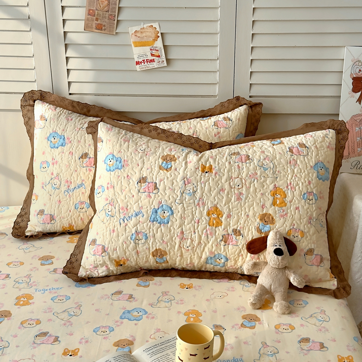 百寐 2026吸汗防油全棉三层夹棉花边信封加大50*80枕套48*74/40*60枕芯 夹棉-泡芙狗