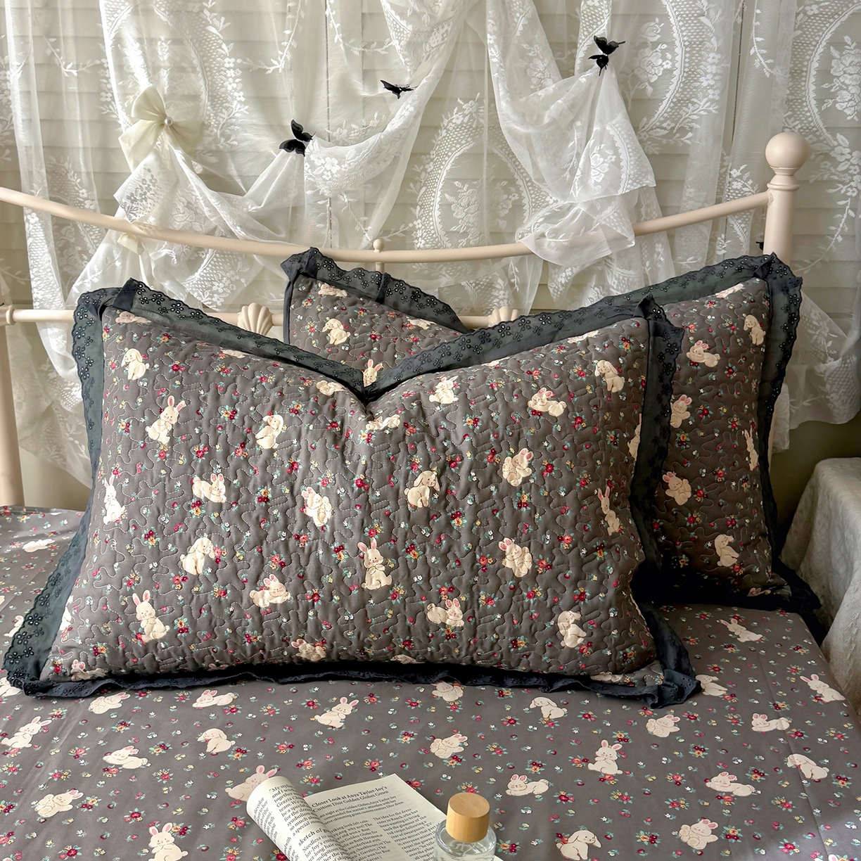 百寐 2026吸汗防油全棉三层夹棉花边信封加大50*80枕套48*74/40*60枕芯 夹棉-月光兔