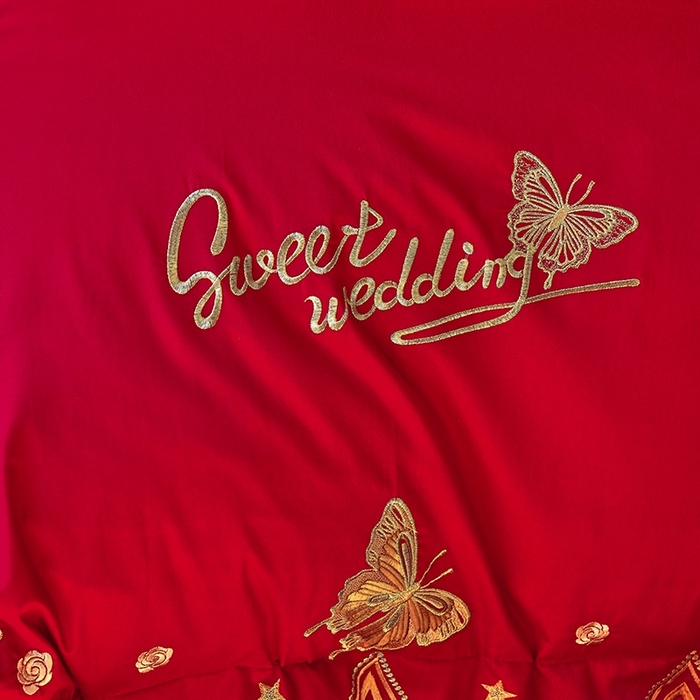 91家纺网 家纺一手货源 找家纺 甜咪咪婚庆 2026春夏新款全棉纯棉绣花结婚婚庆四件套多件套床单床盖款 翩翩起舞