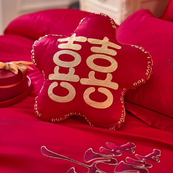 91家纺网 家纺一手货源 找家纺 甜咪咪婚庆 2026春夏新款全棉纯棉绣花结婚婚庆四件套多件套床单床盖款 锦绣芳华红